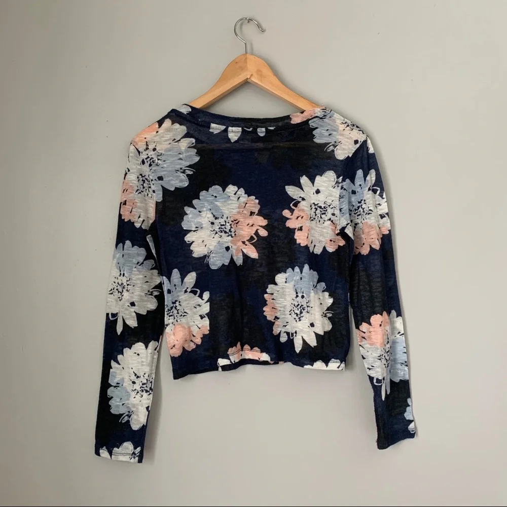 ASO Lydia Martin Bar III Cropped Long Floral Top - Picture 11 of 14